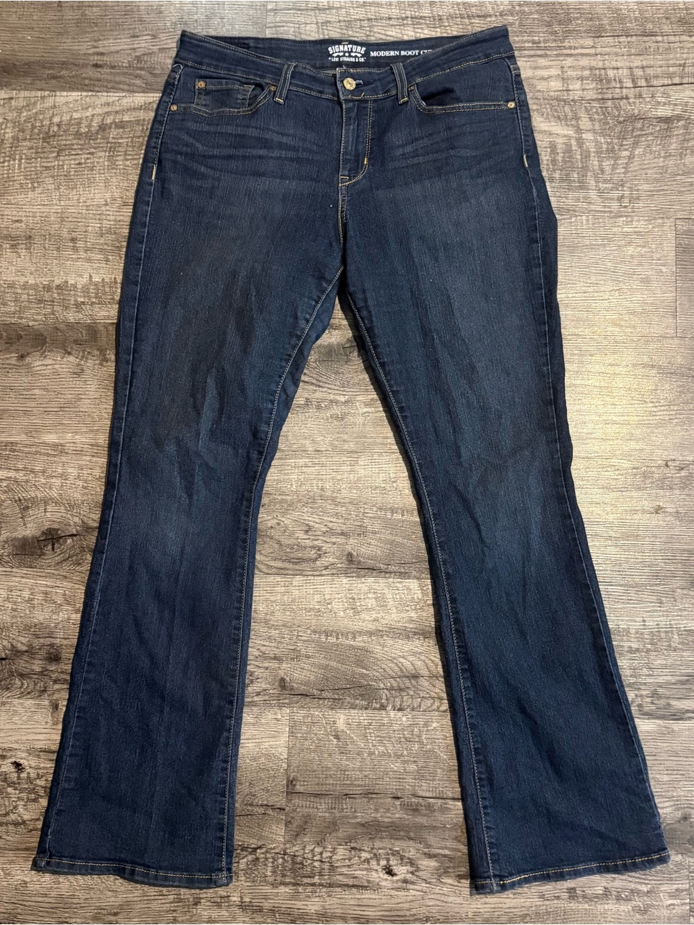 Levi’s Jeans Women’s 32 Blue Modern Bootcut Denim